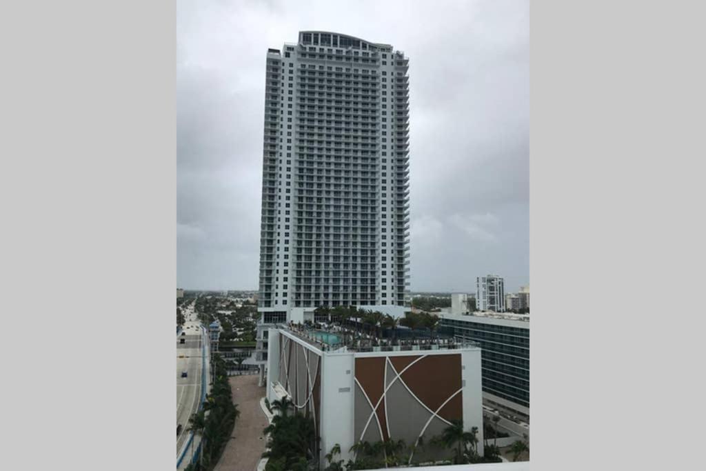 Hollywood Beach Luxury Condo-Hbh Exterior photo