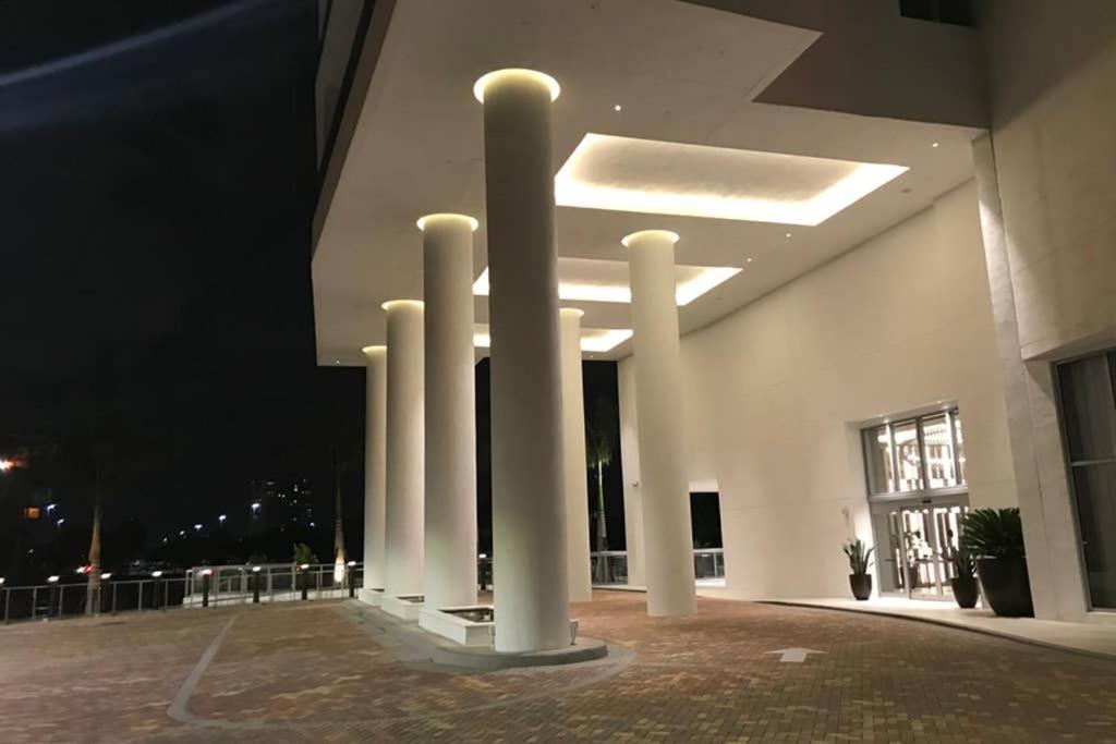 Hollywood Beach Luxury Condo-Hbh Exterior photo