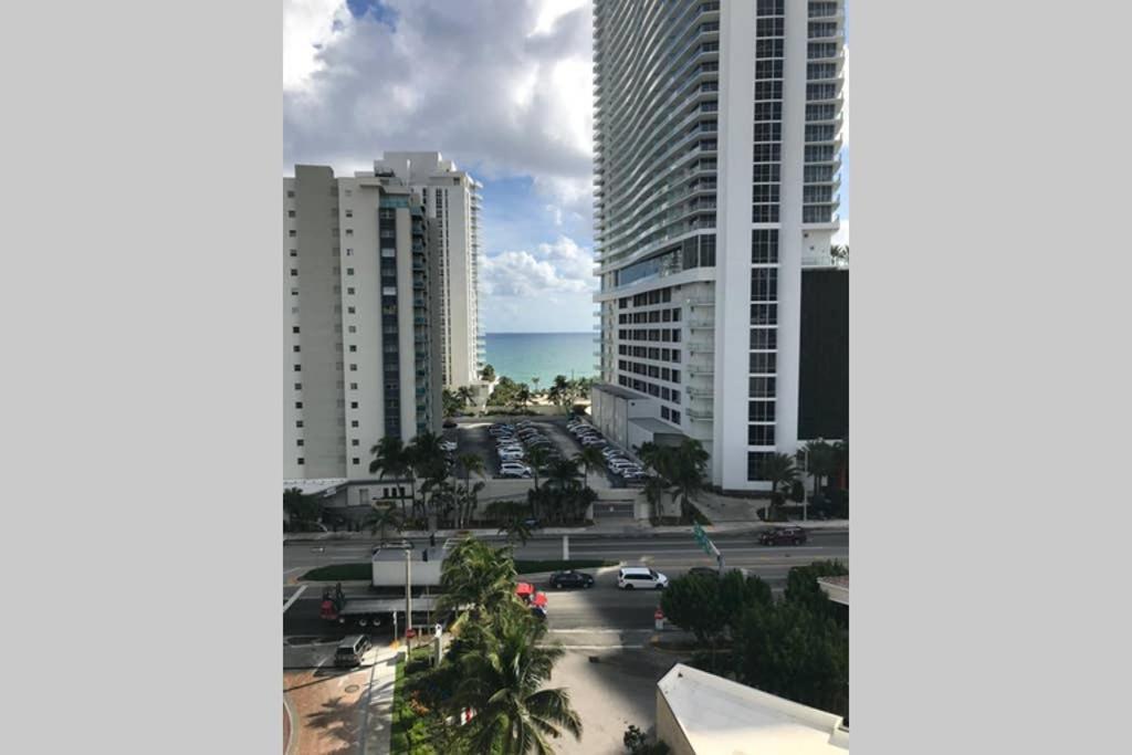 Hollywood Beach Luxury Condo-Hbh Exterior photo
